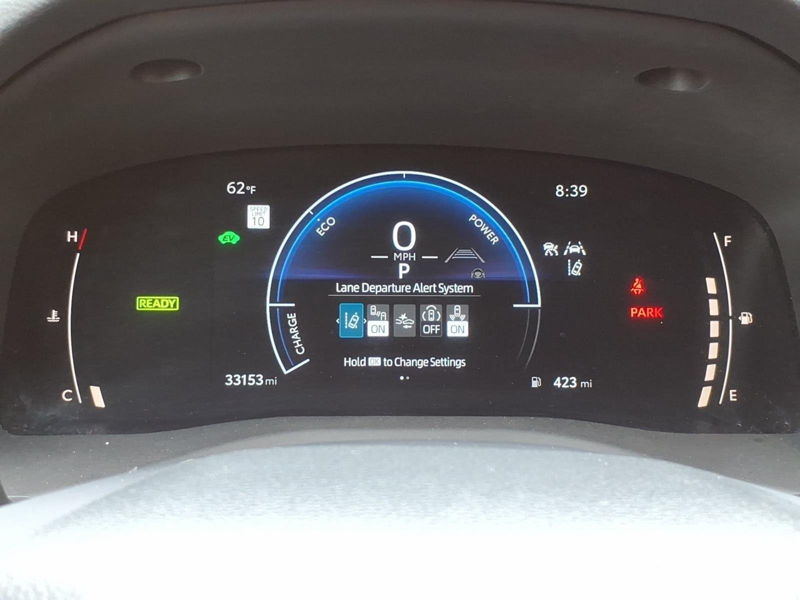 Used 2025 Ice Cap Toyota LE image 13