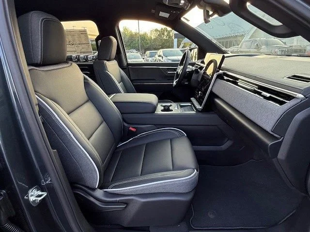 2026 GMC Sierra EV Elevation - Photo 33