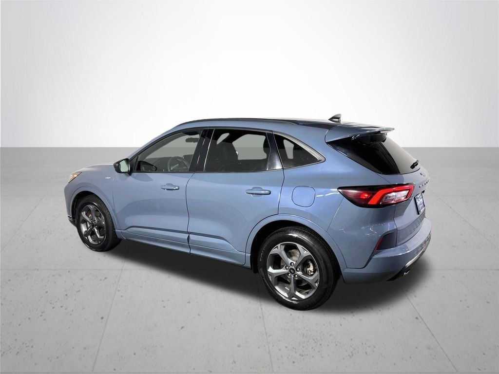 Used 2023 Vapor Blue Ford ST-Line image 8