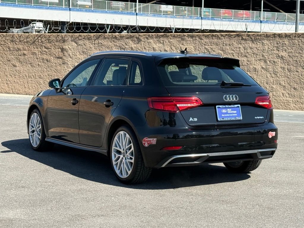 Certified Used 2018 Mythos Black Metallic Audi 1.4T Premium image 5