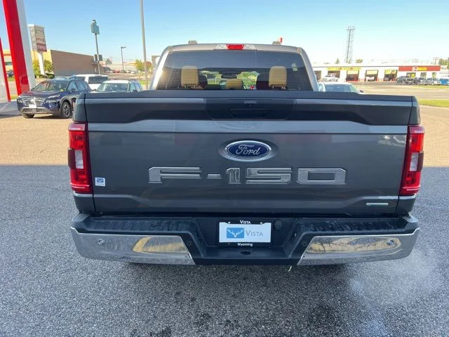 Used 2023 Gray Metallic Ford XLT image 4