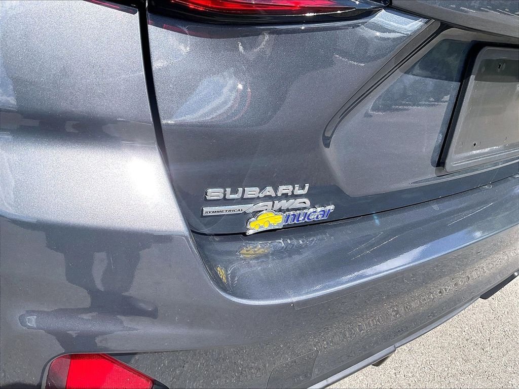 Used 2024 Gray Subaru Base image 28