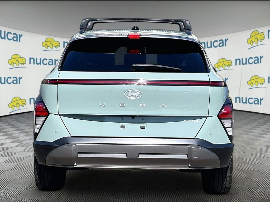 Used 2024 Green Hyundai Limited image 5