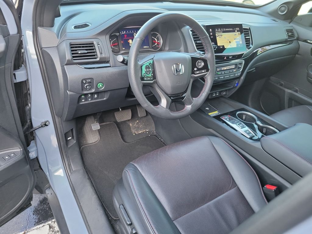 Certified Used 2024 Sonic Gray Pearl Honda Black Edition image 24