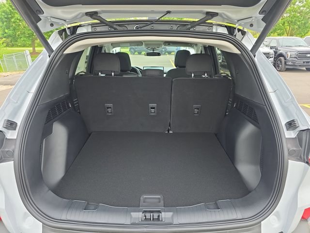 New 2026 Space Silver Metallic Ford Active® image 41