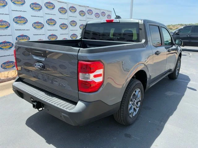 New 2026 Gray Metallic Ford XLT image 4
