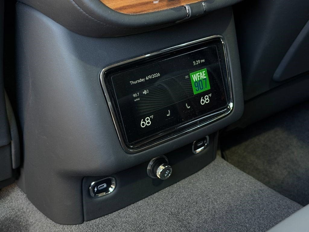 Used 2025 Gravity Gray Bentley Azure image 36
