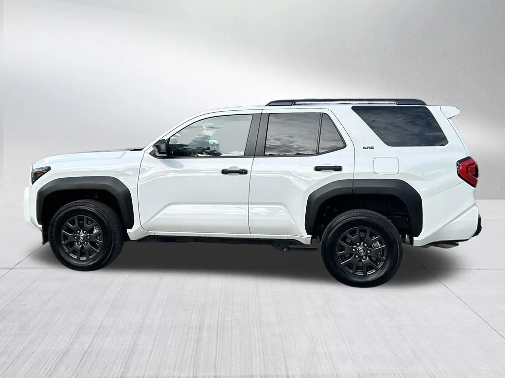 Used 2025 White Toyota SR5 image 8