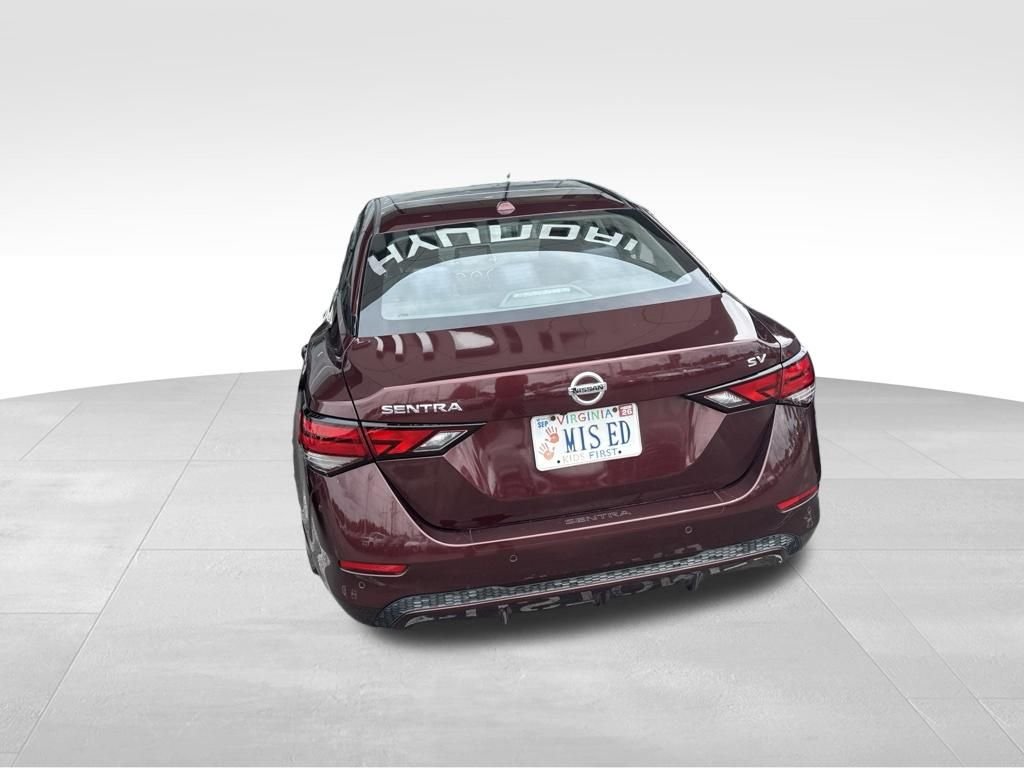 Used 2022 Red Nissan SV image 12