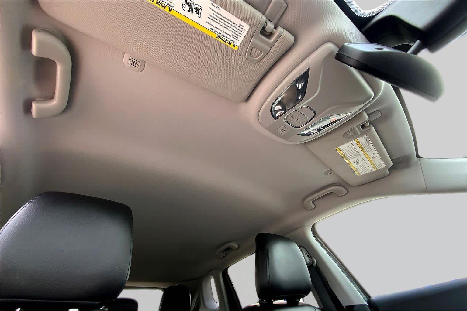 Used 2022 Granite Crystal Metallic Clearcoat Jeep Trailhawk image 11