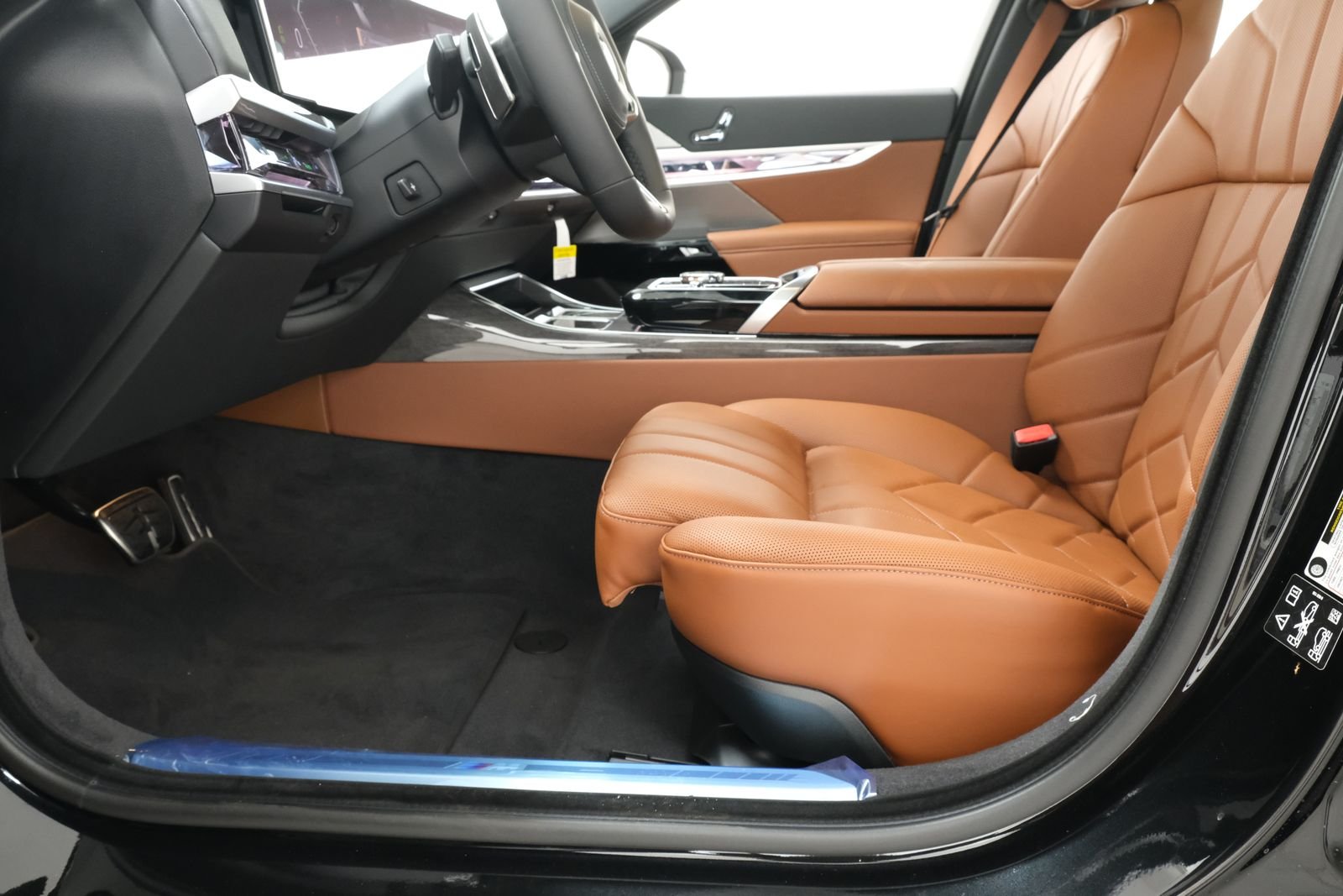 New 2026 Black Sapphire Metallic BMW 760i xDrive image 52