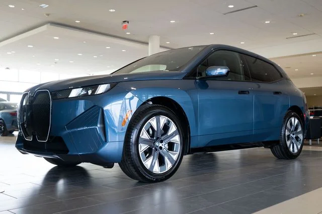 【BF Airy】 DLIVE clear blue New 2026 BMW iX xDrive60 4D Sport Utility | STK#B52486 | BMW of