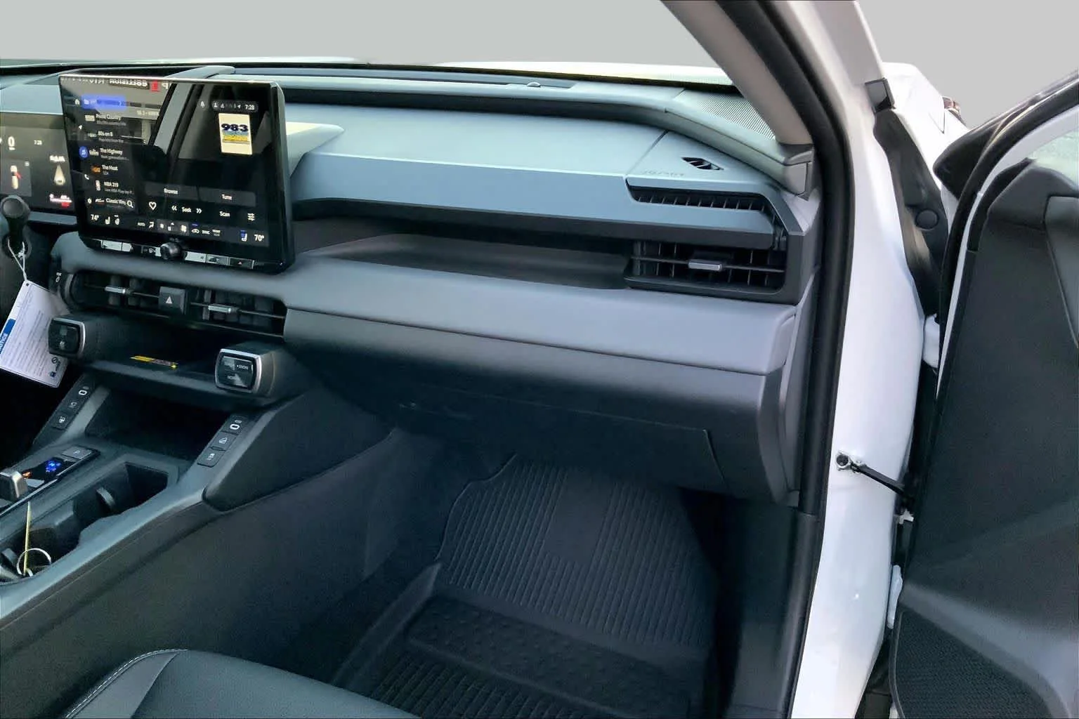 Used 2026 Wind Chill Pearl Toyota Limited image 16