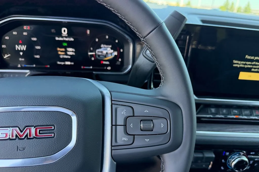 New 2026 Glacier White Tricoat GMC SLT image 21