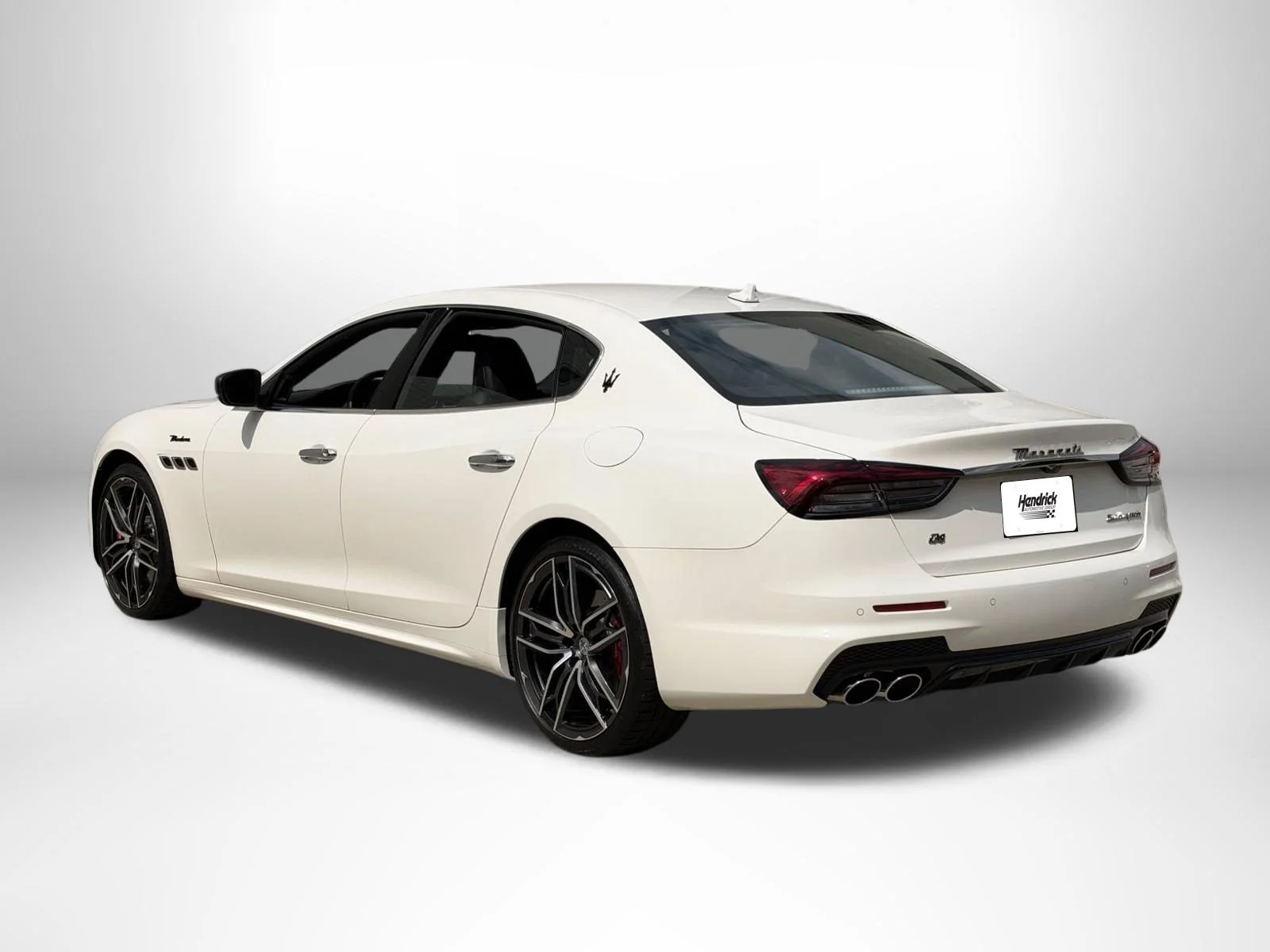 Used 2024 Bianco Maserati Modena Ultima Q4 image 5