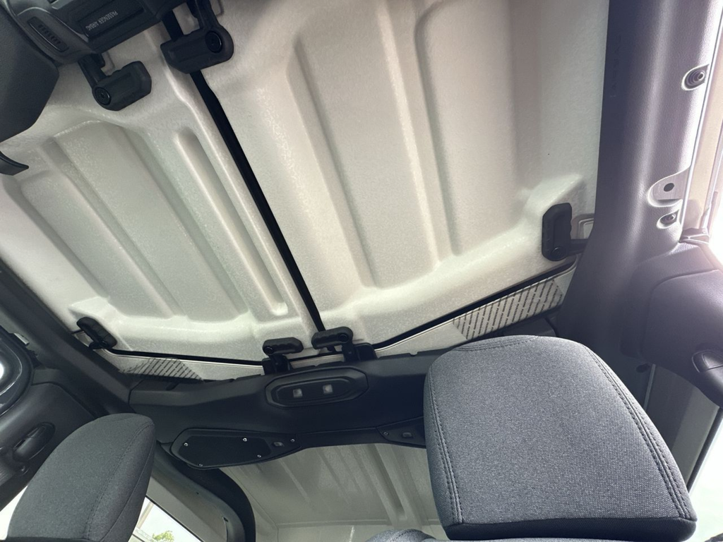 New 2026 Anvil Clear-Coat Exterior Paint Jeep Sport image 38
