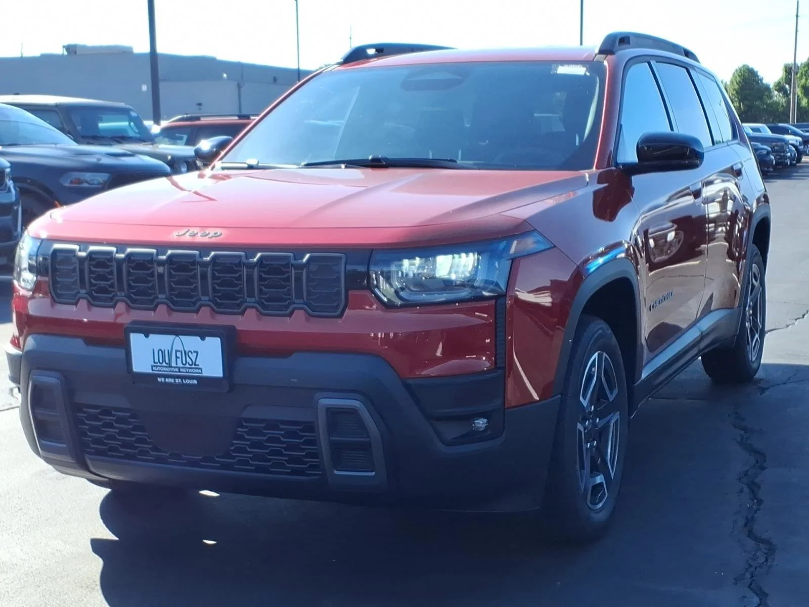 New 2026 Red Hot Pearl-Coat Exterior Paint Jeep Limited image 2