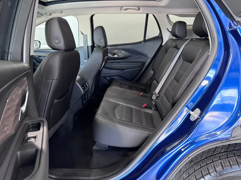 Certified Used 2023 Marine Metallic GMC Denali image 9