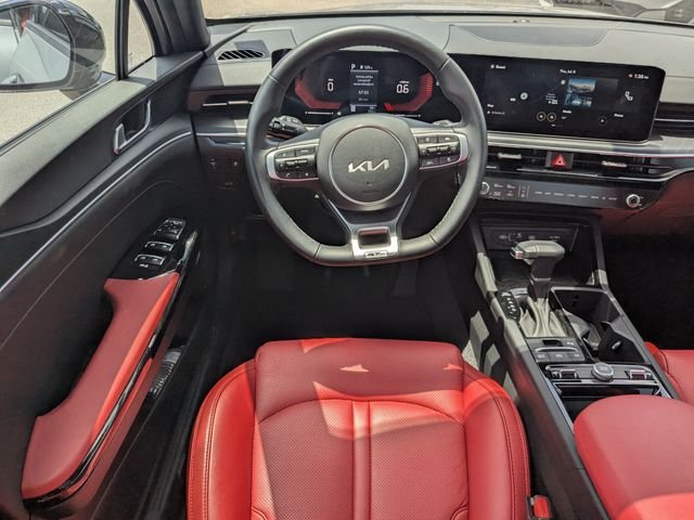 2025 Kia K5 GT-Line - Photo 13