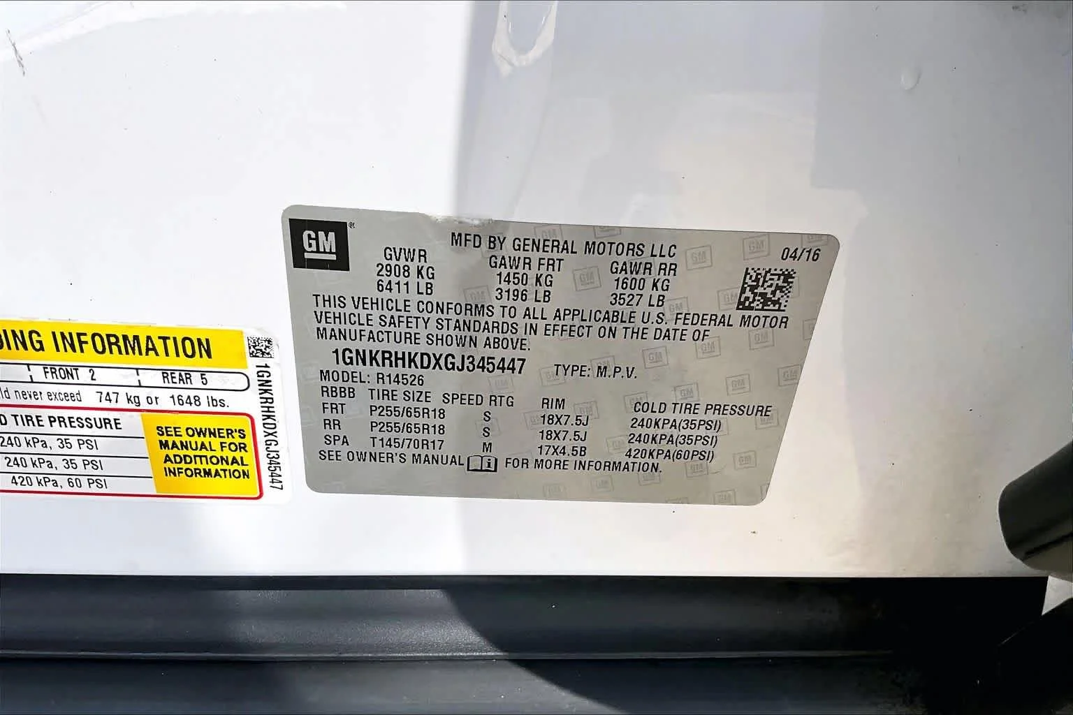 Used 2016 Summit White Chevrolet LT image 35