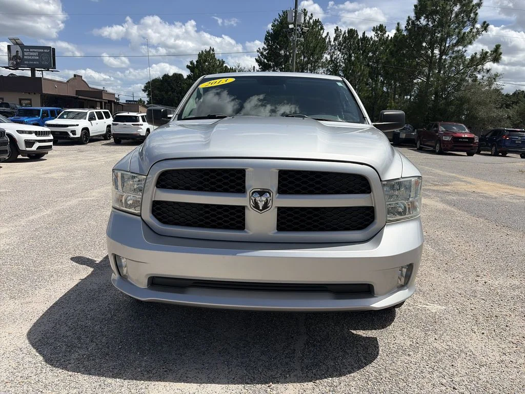 Used 2013 Silver Ram Express image 9