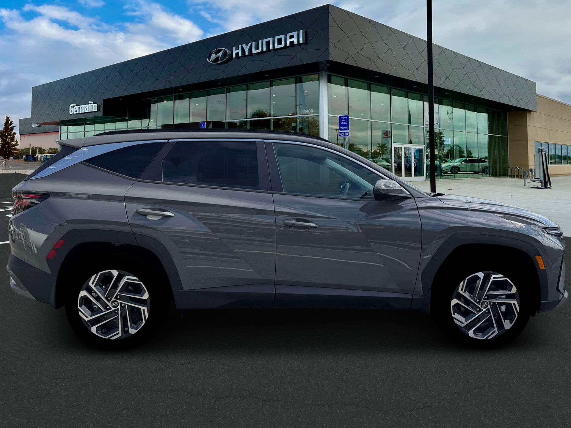 New 2026 Hampton Gray Hyundai SEL Plus AWD image 9
