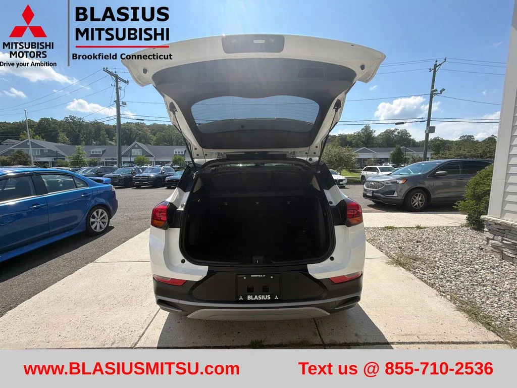 Used 2024 White Buick Preferred image 44