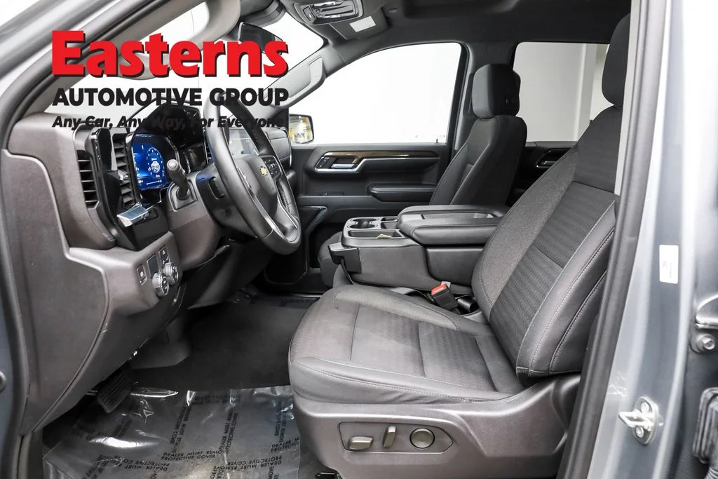 Used 2024 Gray Chevrolet LT image 13
