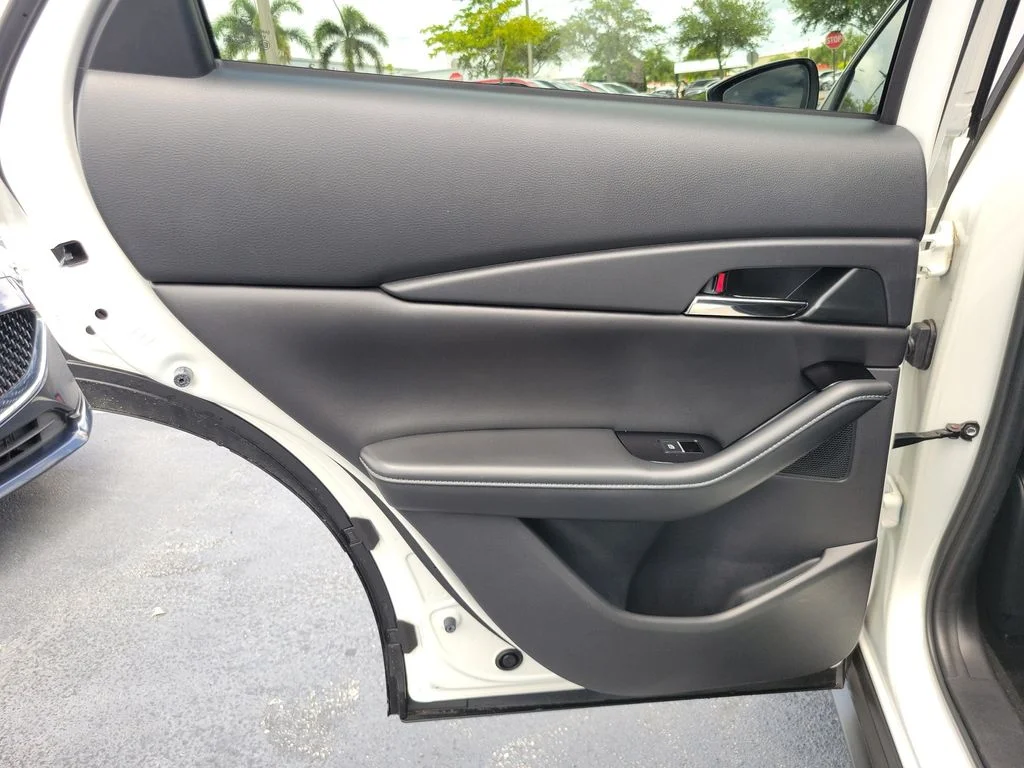 Certified Used 2023 White Mazda 2.5 S Preferred Package image 9