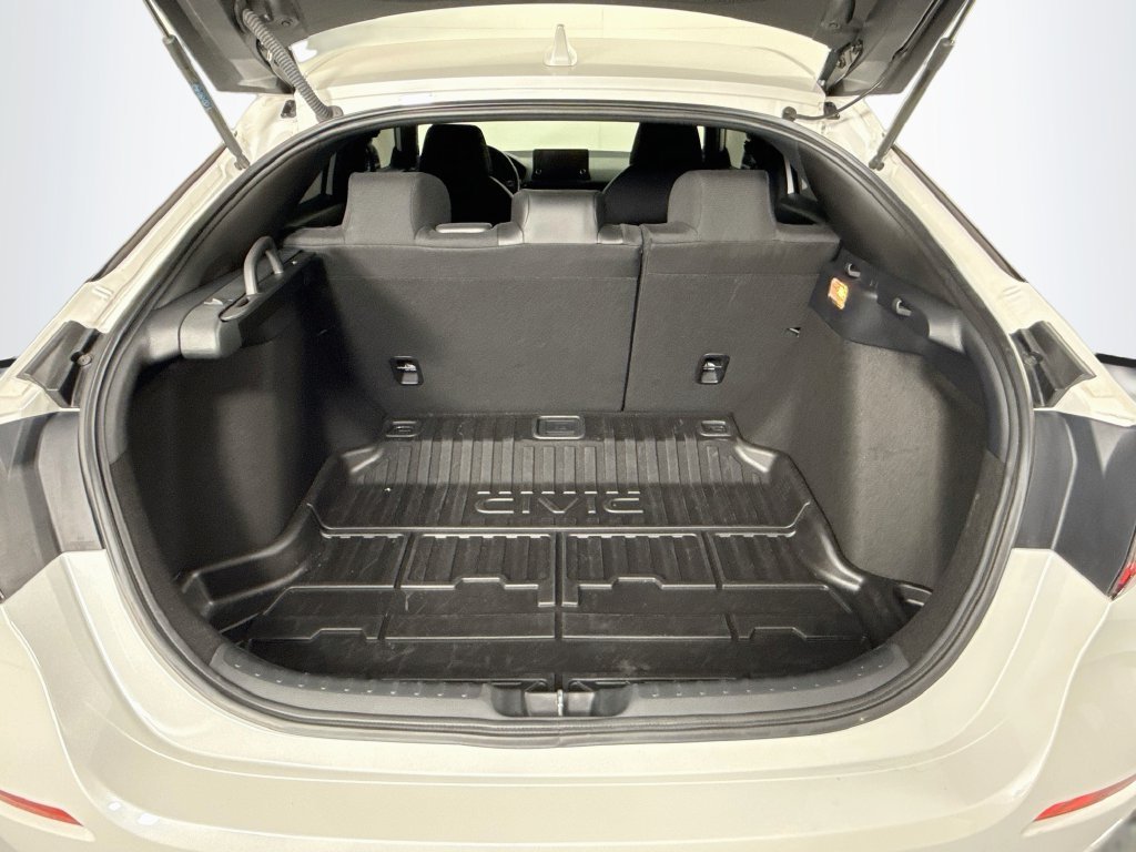 2025 Honda Civic Hatchback Sport - Photo 28