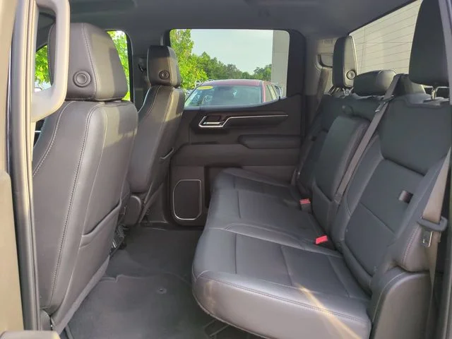 Used 2025 Silver GMC SLT image 14