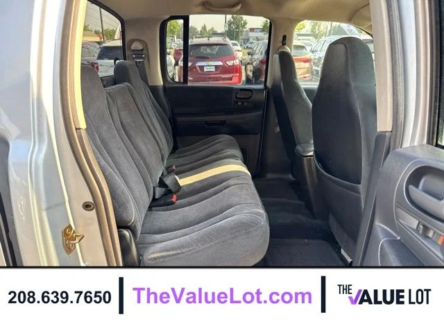 Used 2001  Dodge Sport image 15