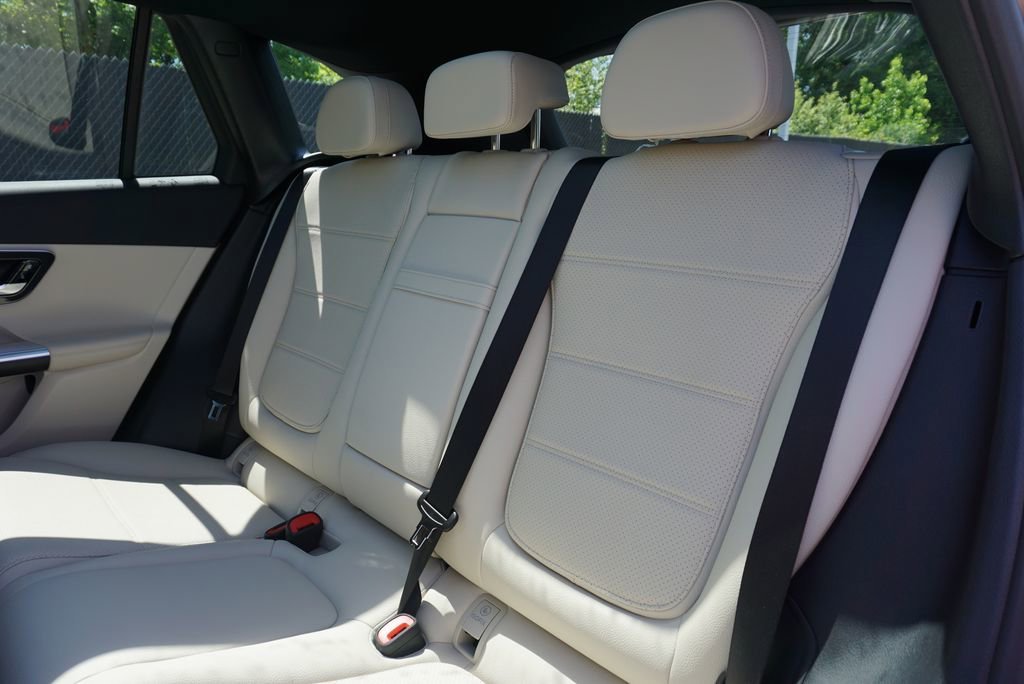 New 2026 Graphite Grey Metallic Mercedes-Benz GLC 300 image 108