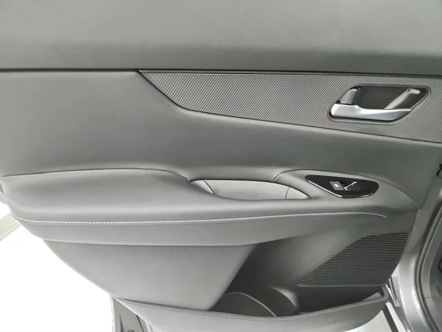New 2026 Gray Nissan SL image 44