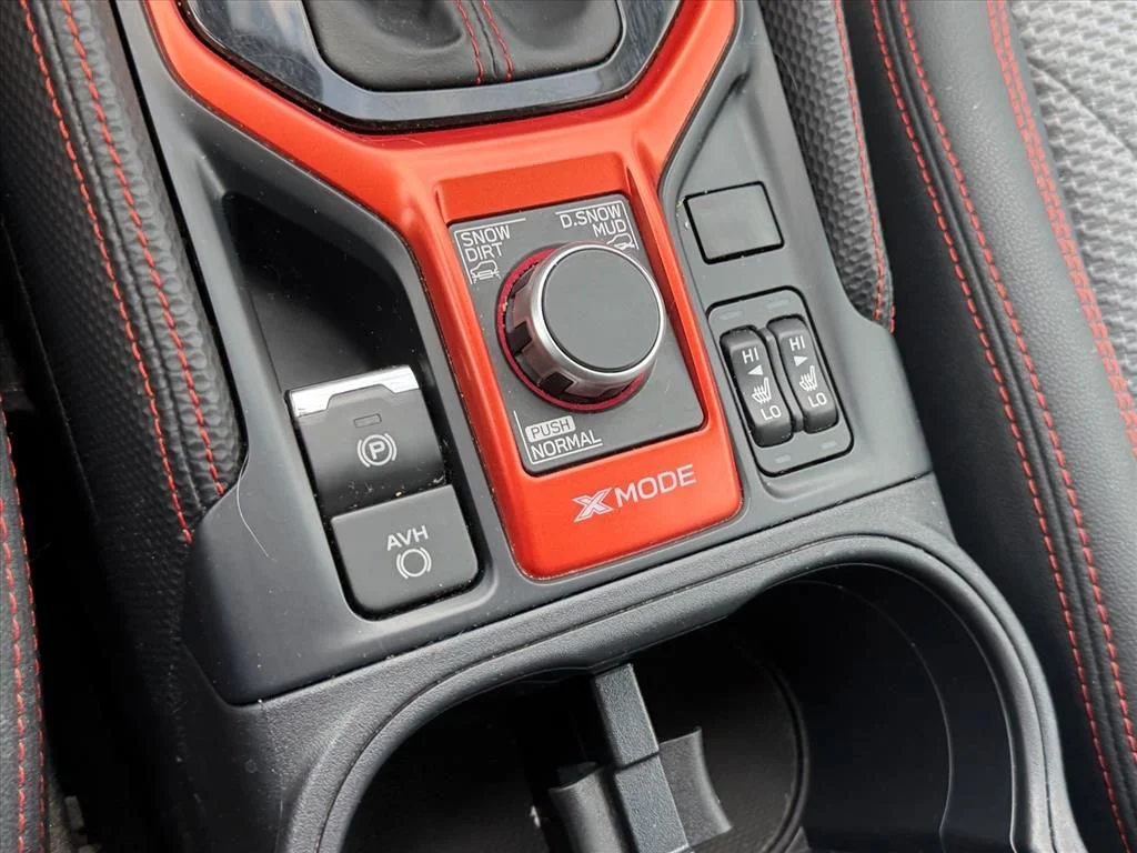 Used 2019  Subaru Sport image 25