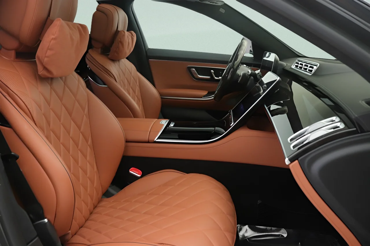 Certified Used 2024 Gray Mercedes-Benz S 580 4MATIC® Executive Rear Seat image 28