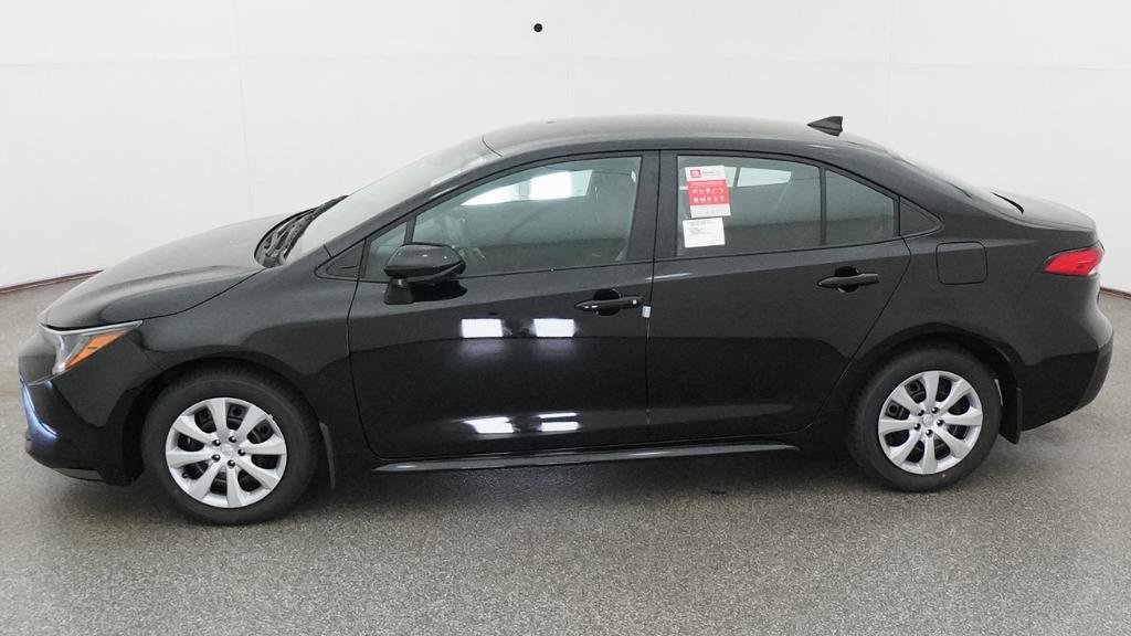 New 2026 Midnight Black Metallic Toyota LE image 4