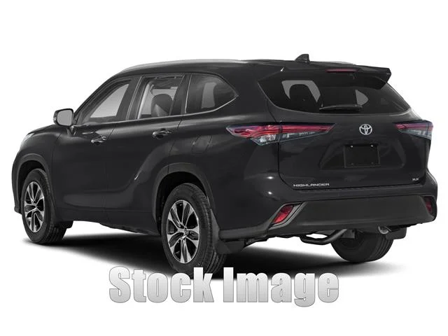 Used 2025 Wind Chill Pearl Toyota Limited All-Wheel Drive image 20