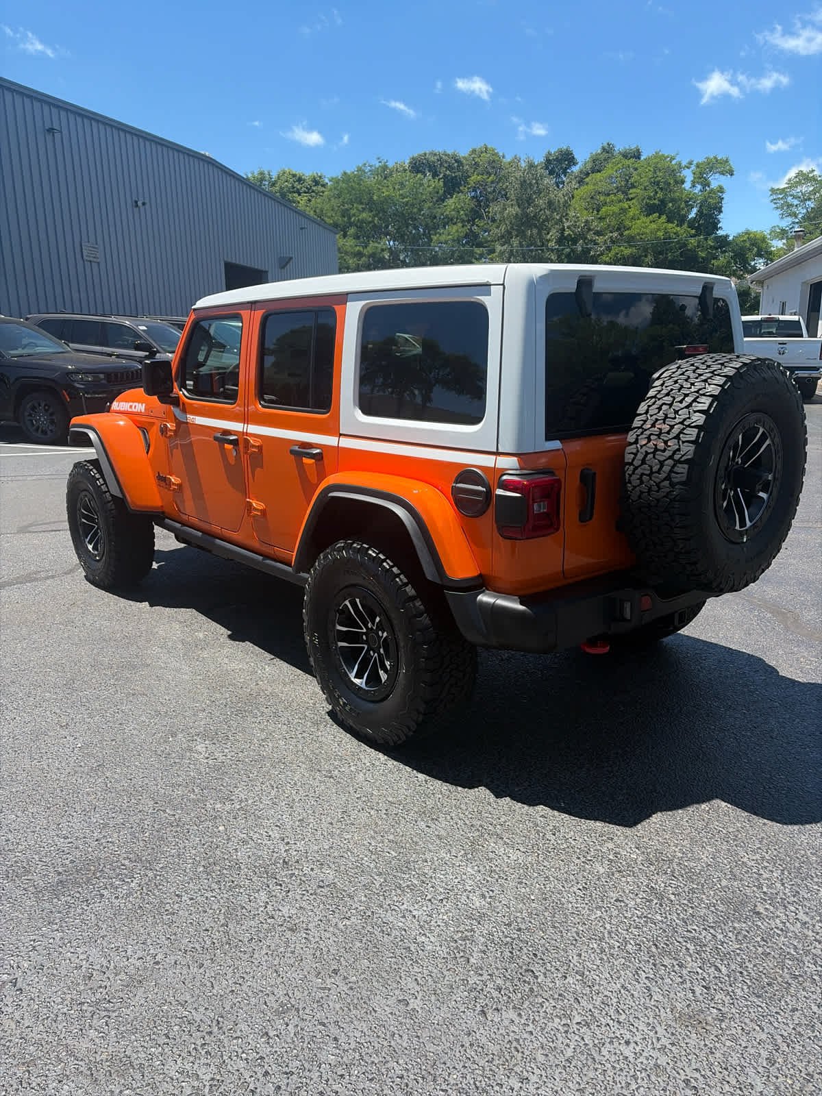 New 2026 Joose Exterior Paint Jeep Rubicon X image 7