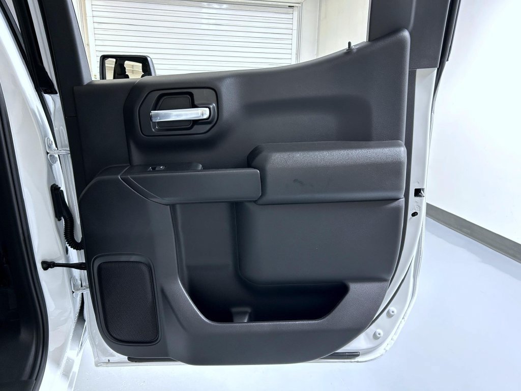 2026 Chevrolet Silverado 1500 Custom - Photo 17