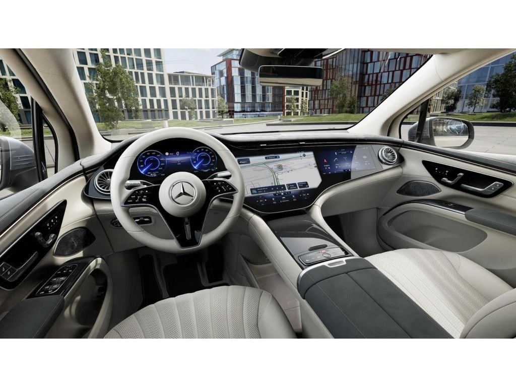 New 2026 Cirrus Silver Metallic Mercedes-Benz 400 4MATIC® image 3
