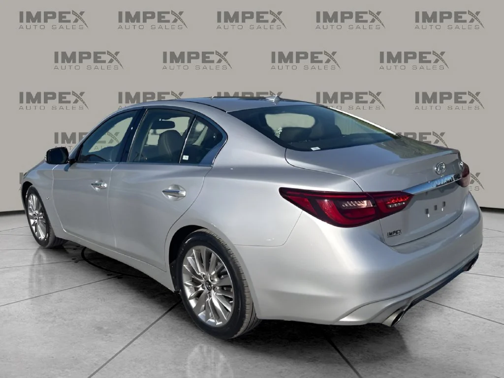 Used 2020 Silver INFINITI 3.0t LUXE image 3