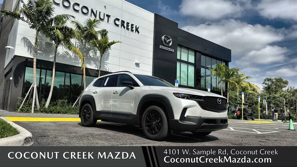 2026 Mazda CX-50 2.5 Hybrid Premium's photo