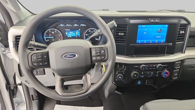 2026 Ford F-350 Super Duty XL - Photo 36
