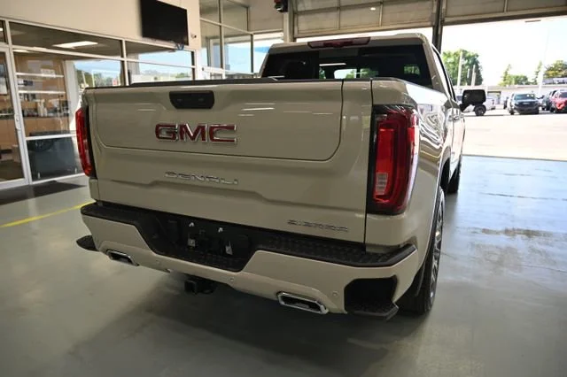 2026 GMC Sierra 1500 Denali - Photo 6
