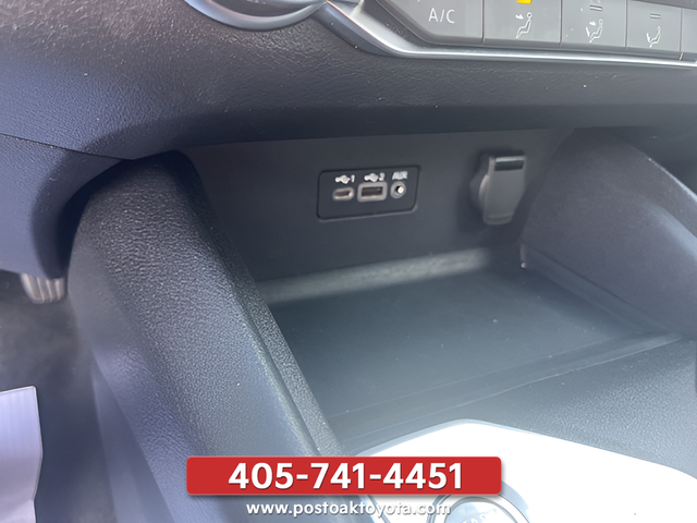 2025 Nissan Altima SV - Photo 14