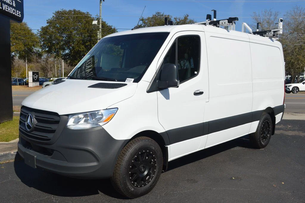 New 2026 Arctic White Mercedes-Benz Cargo 144 WB image 14