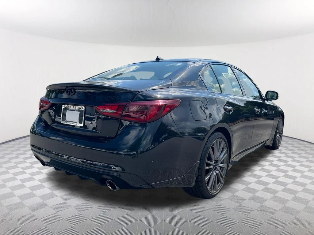 Used 2023 Black INFINITI Red Sport 400 image 5