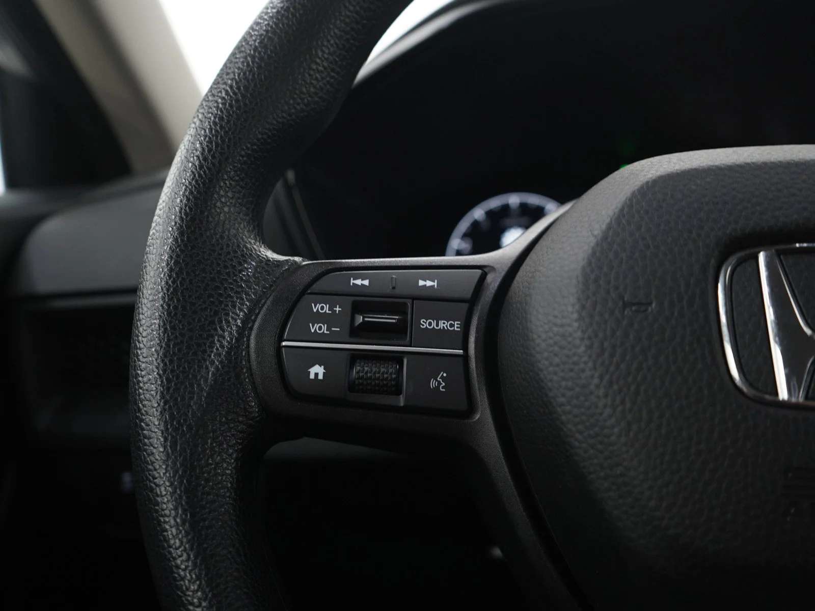Used 2024 Silver Honda LX image 24