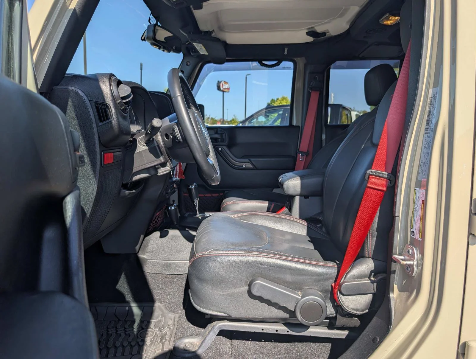 Used 2017 Beige Jeep Rubicon Recon 4x4 image 13
